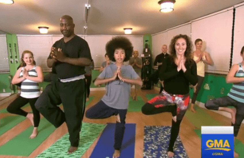 11-jarige jongste gecertificeerde yogaleraar ooit