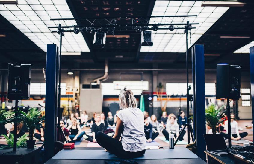 Eindigen van een yoga sessie