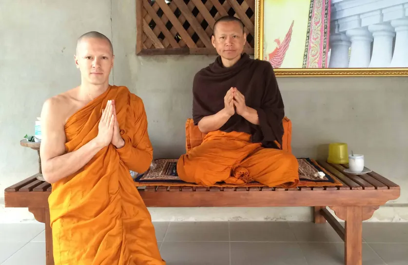 Niels de Stürler Boekwijt en zijn leraar Pra Thanadith