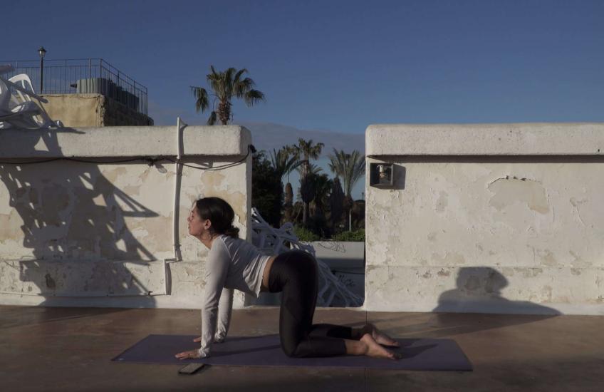 Kat-koe (marjaryasana)