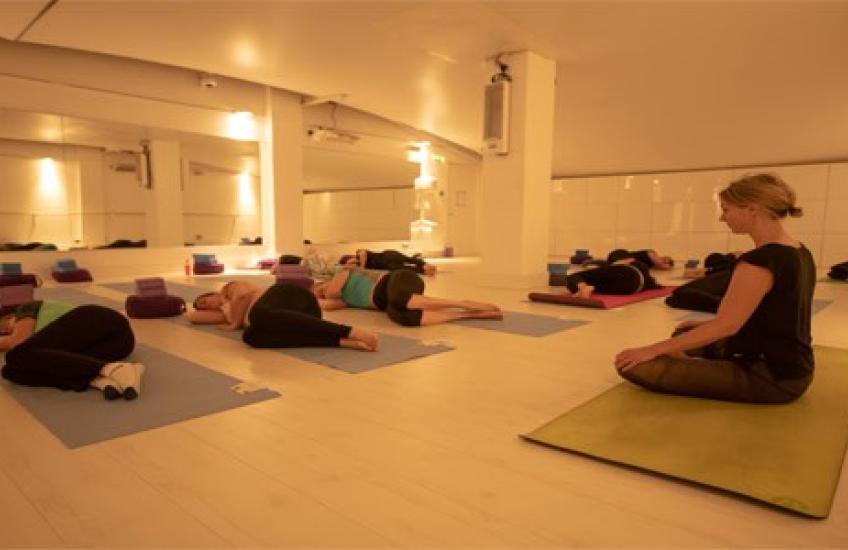 Yoga retreat day Spa Zuiver