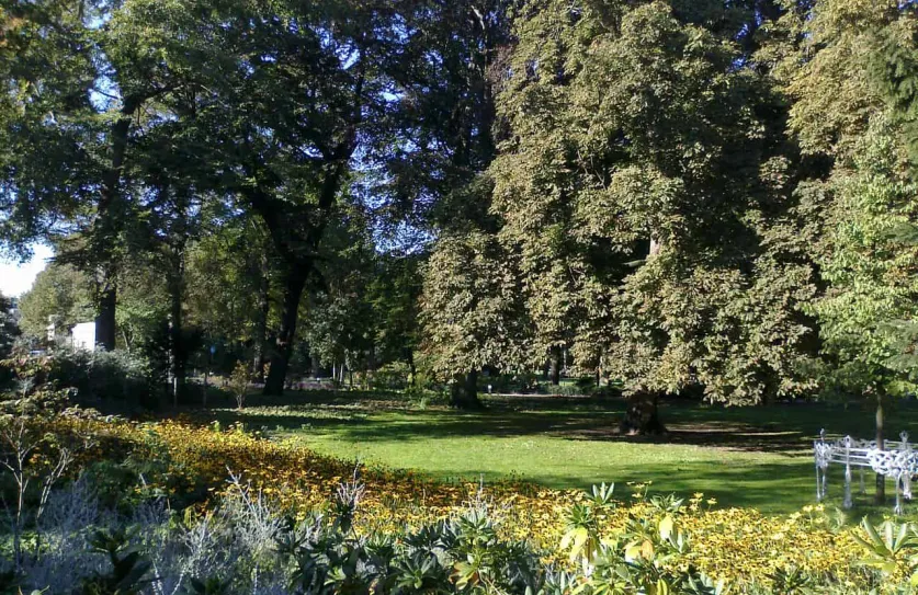 De Paleistuin achter Koninklijk Paleis Noordeinde