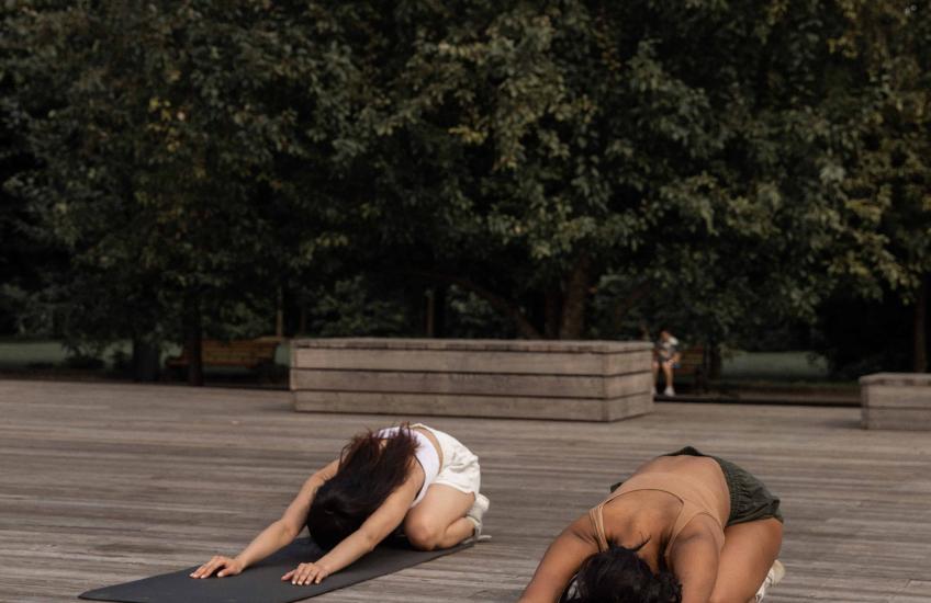 Waarom een opleiding tot yogadocent je leven verandert