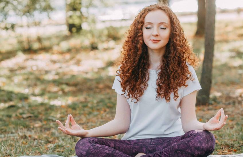 Yogaposes voor de spijsvertering