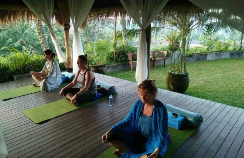 Yin Yoga bij Sidemen Yoga Center