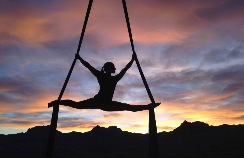 aerial yoga 