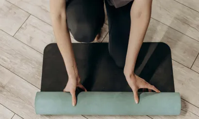 7 hulpmiddelen die van pas komen tijdens yoga