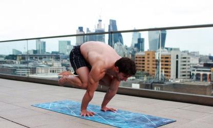 broga mannen yoga brother