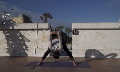 Gestrekte vooroverbuiging