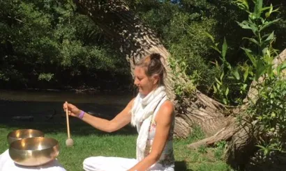 Ellen Koot Rhe-set yoga & klankschalen