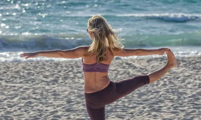 Yoga op het strand