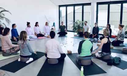 BE YOU RETREAT: combi van Power