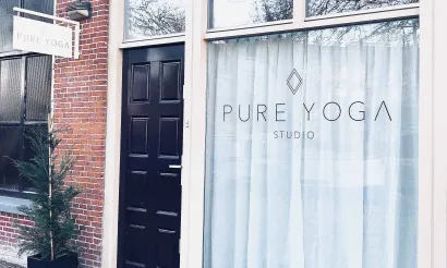 Laagdrempelig kennismaken met yoga bij open dag Pure Yoga Studio