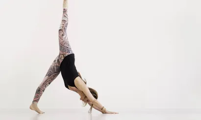 ware werking van de core in yoga en ontwikkelde een eigen stijl