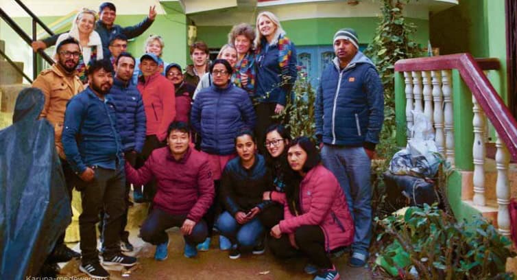 Mélinde Kassens reist door het Hindoeïstische Nepal: ”Het motto is: Live before I die”