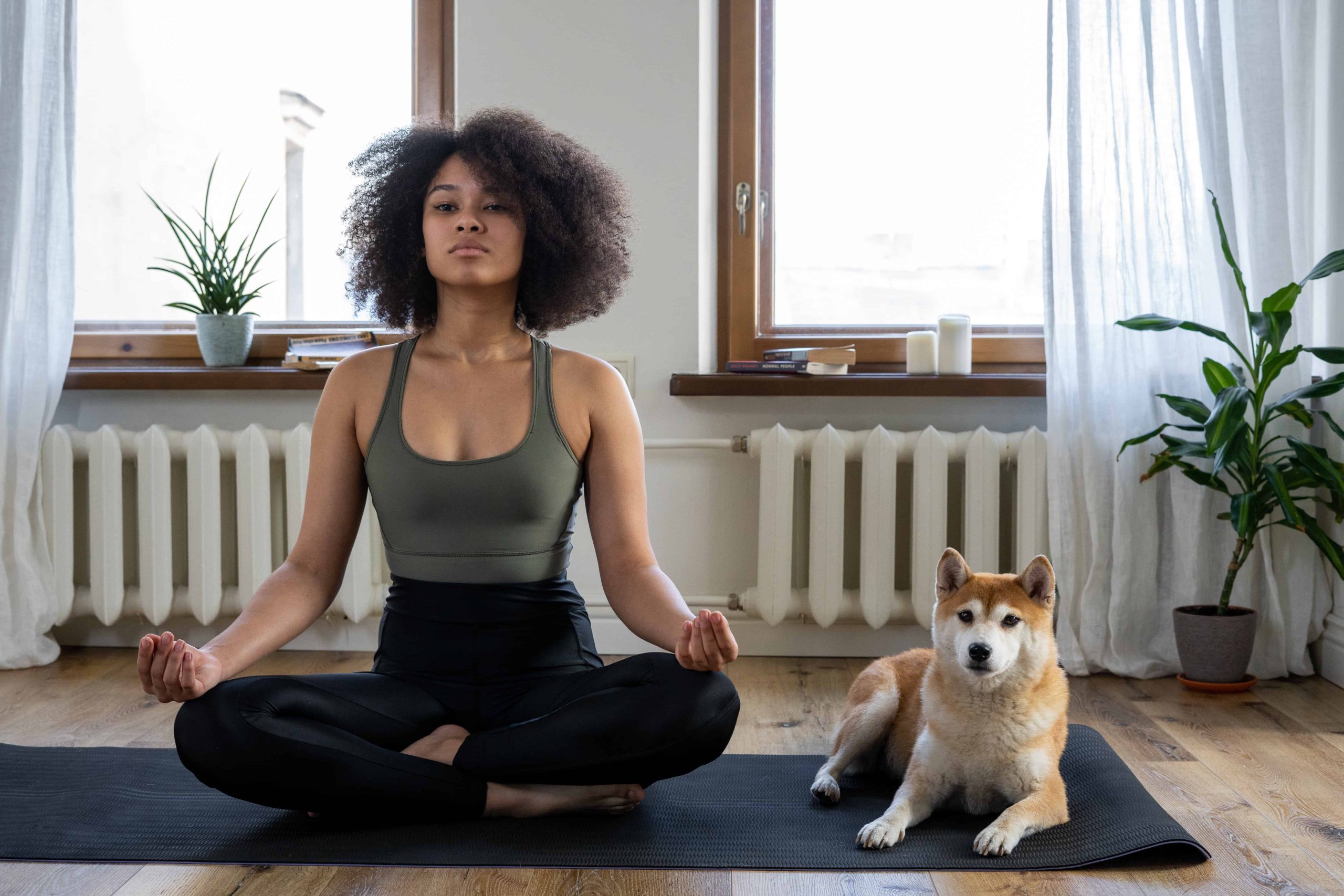 Vijf bijzondere en duurzame yogaplekken in Nederland