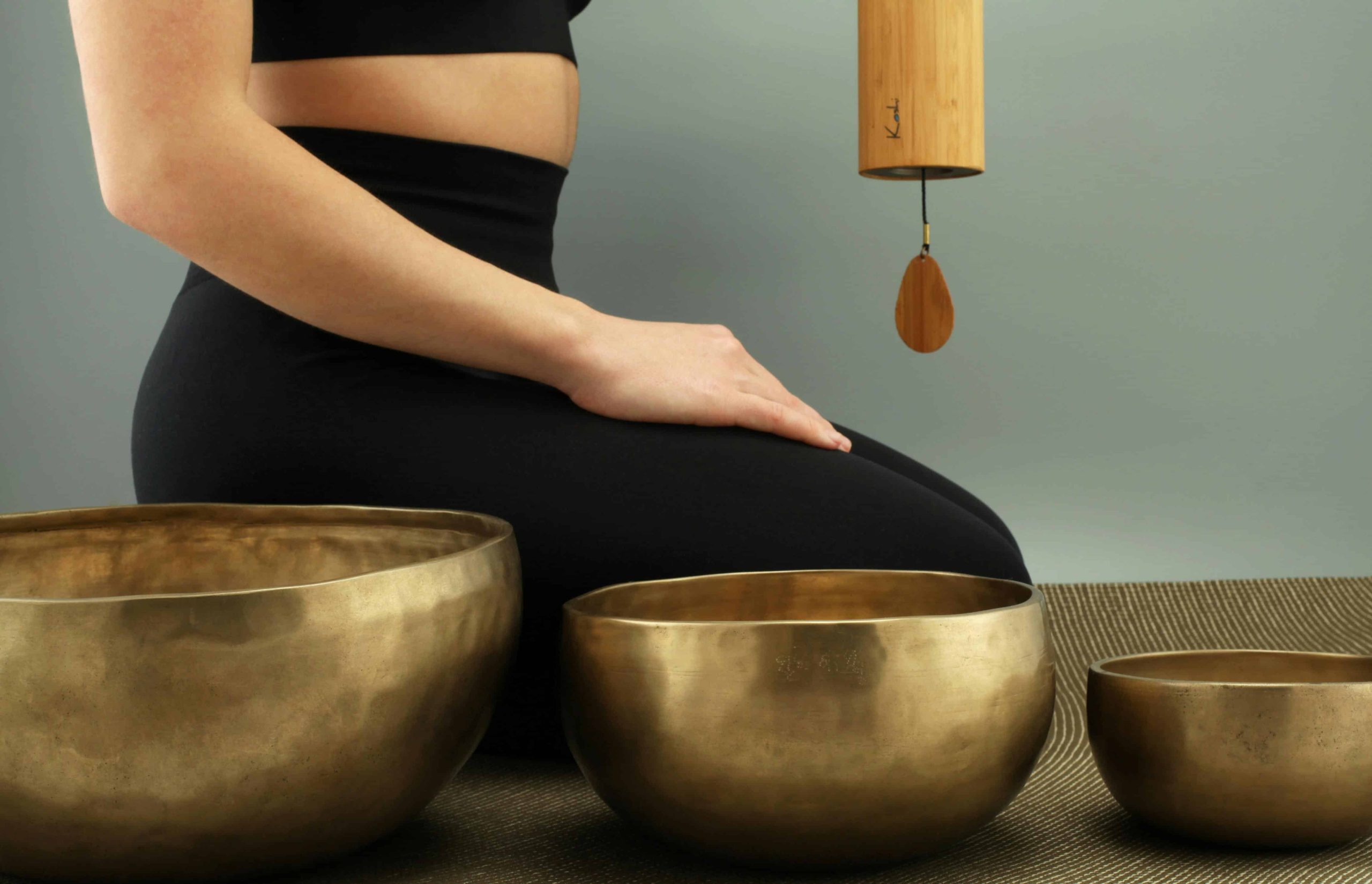 Hoe zijn yoga en natuurgeneeskunde met elkaar verbonden?