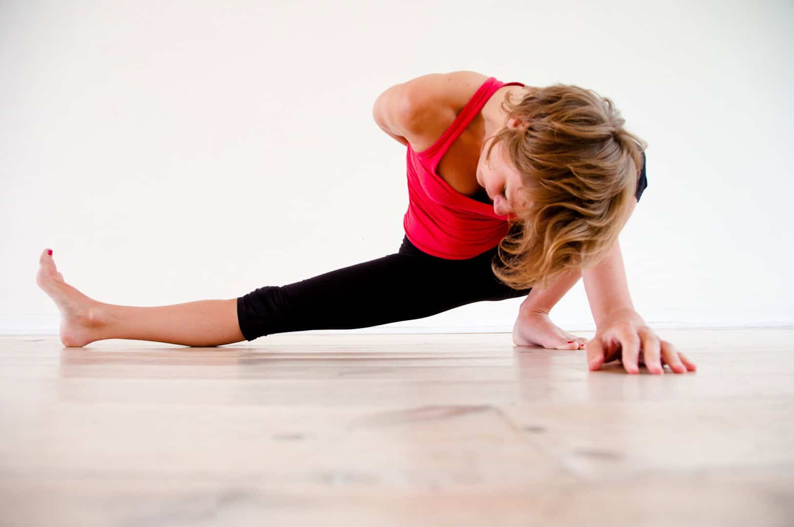 Do what you love and become a well-trained yoga teacher!